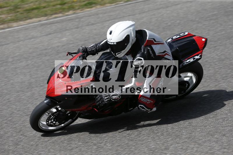 /09 19.04.2026  Caremotion get faster ADR/Gruppe gelb/210